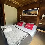 Appartement Résidence La Cordée Avec Piscine Et - 126 Chamonix